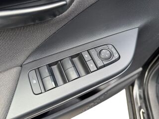 Toyota C-HR Style Plus 1.8 72kW