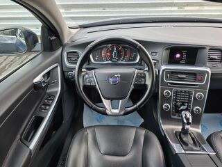 Volvo V60 Summum FuIl Options 2.0 D4 133kW