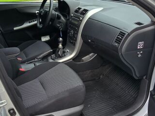 Toyota Corolla 1.6 97kW