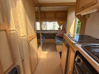 Elddis Avante 505