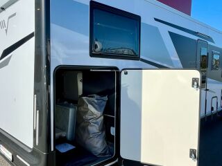 Mobilvetta KEA I 86 - ARCTIC - TRUMA DIESEL - LiFePo4 2.2 132kW