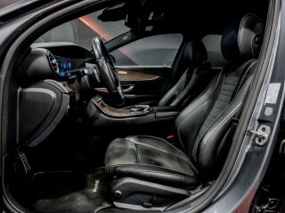 Mercedes-Benz E 220 AMG 2.0 143kW
