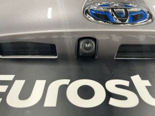 Toyota C-HR Luxury 1.8 72kW