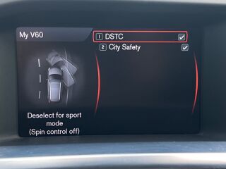 Volvo V60 Momentum 2.0 R5 D3 120kW