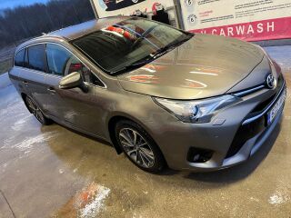 Toyota Avensis 1.6 82kW