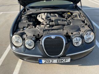 Jaguar S-Type 3.0 175kW