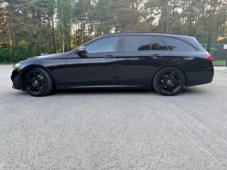Mercedes-Benz E 220 2.0 143kW