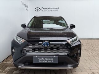 Toyota RAV4 Luxury Plus 131кВ