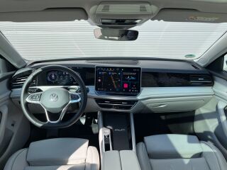 Volkswagen Passat Elegance 4Motion Variant 2.0 142kW