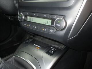 Toyota Avensis Touring Edition 2.0 4-D4 105kW