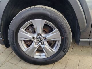 Toyota RAV4 Luxury Comfort Pack 129kW