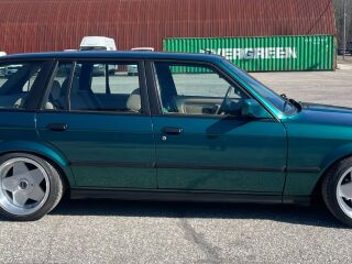 BMW 325 2.5 R6 125kW