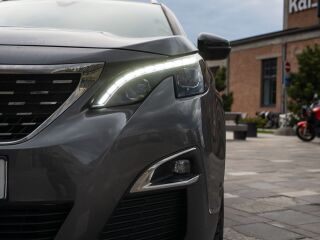 Peugeot 3008 GT LINE 1.5 R4 HDI 96кВ