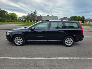 Volvo V70 MOMENTUM 2.4 120kW