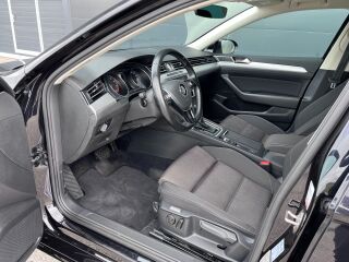 Volkswagen Passat 1.5 110кВ