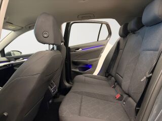 Volkswagen Golf Life 1.0 81kW