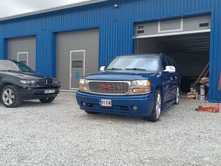 GMC Yukon Denali 6.0 V8 224кВ