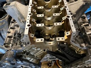 BMW M5 4.4 v8 412кВ