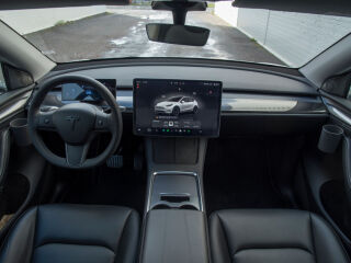 Tesla Model Y Long Range AWD Dual Motor MY2023 378kW