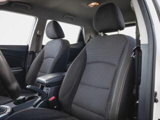 SsangYong Tivoli 1.6 84кВ