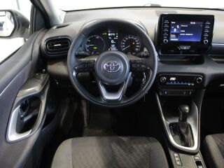 Toyota Yaris Active 1.5 68кВ