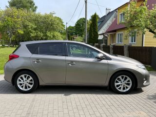Toyota Auris Active 1.6 97kW
