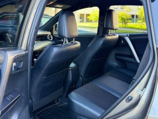 Toyota RAV4 Style Facelift Edition 2.5 114кВ