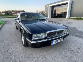 Jaguar XJ DAIMLER 4.0 166kW