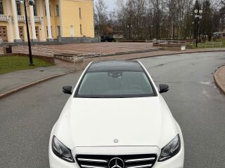 Mercedes-Benz E 220 2.0 143kW