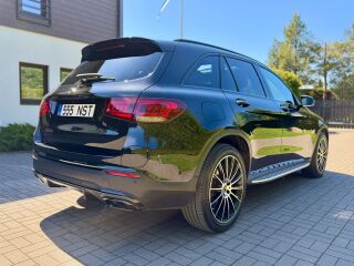 Mercedes-Benz GLC 300 de 4Matic AMG Night Package MY21 2.0 PHEV Plug In Hybrid 225kW
