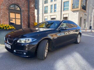BMW 530 xDRIVE Luxury Line 3.0 190kW