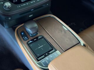 Lexus LS 500h AWD Luxury 3.5 220kW