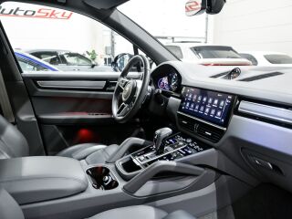 Porsche Cayenne Platinum Edition E-Hybrid Sport Chrono 3.0 250kW