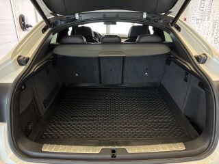 BMW X6 M-Pakett 3.0 190kW