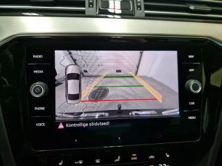 Volkswagen Passat Executive IQ LIGHT Maatriks 2.0 TDI 110kW