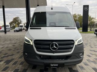 Mercedes-Benz Sprinter 519CDI 22+1+1 2.0 R4 140kW