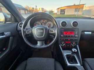 Audi A3 Sportback 1.2 77кВ