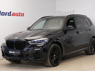 BMW X5 45e xDrive M Sportpakett 3.0 290 kW