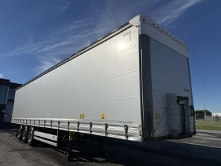 Schmitz Semitrailer Curtainsider Standard