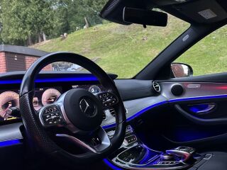 Mercedes-Benz E 220 AMG 4MATIC 2.0 143kW