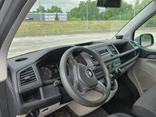 Volkswagen Transporter Long 2.0 110кВ