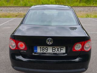 Volkswagen Jetta 1.6 BSE 75kW
