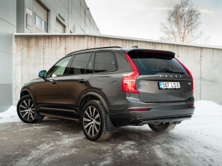 Volvo XC90 B5 Plus Dark AWD 2.0 173kW