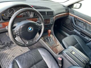 BMW 740 3.9 180кВ