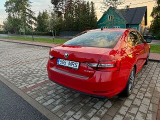 Skoda Superb 1.8 132kW