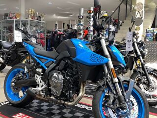 Suzuki GSX-8S