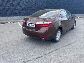 Toyota Corolla 1.6 97kW