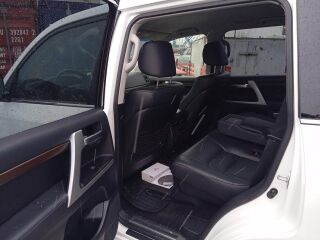 Toyota Land Cruiser 4.6 227kW