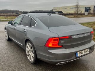 Volvo S90 2.0 173kW