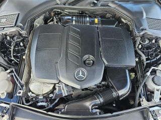 Mercedes-Benz C 220 4 MATIC AMG Line 2.0 147kW